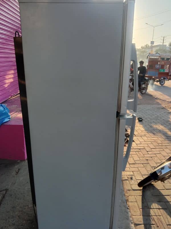 Total geniun refrigerator available for sale in low price 2