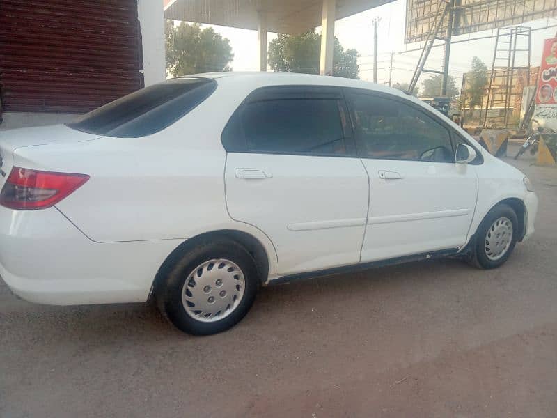 Honda City IDSI 2005 5