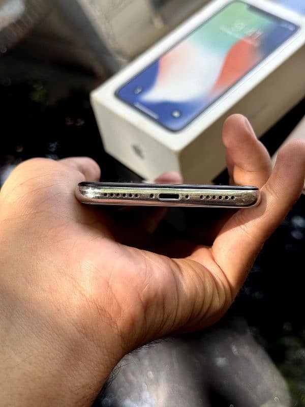 iphone X 64gb pta approved 5