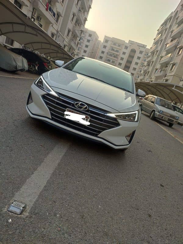 Hyundai Elantra 2022 12