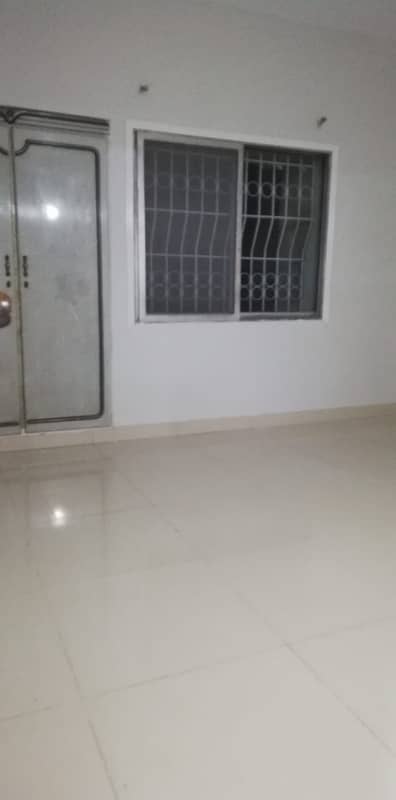 3rd Floor 3Bed D/D 10