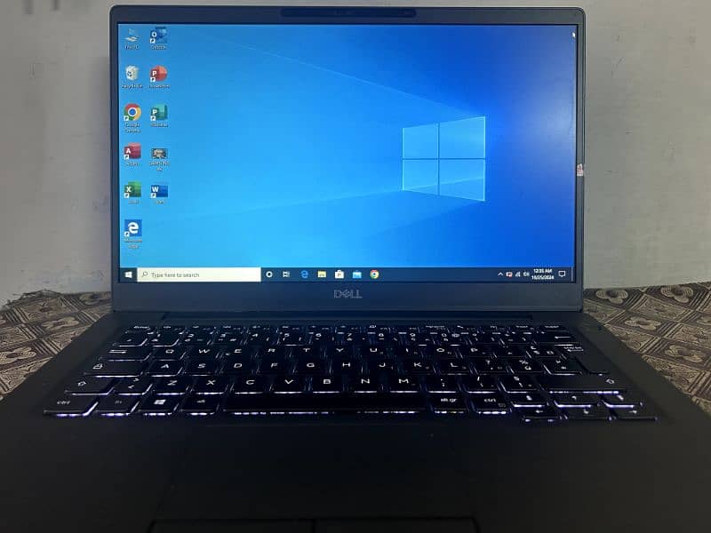 dell latitude 7300, core i7 8 gen processor 8gb ram,256 GB NVME SSD M2 2