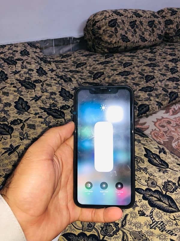 Iphone xr 1