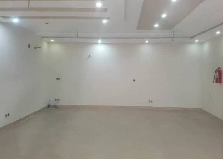 4 Marla 3rd Floor Office With Elevator For Rent In DHA Phase 5,Block CCA, Reasonable Price And Suitable Location for Marketing Work Pakistan Punjab Lahore. 5