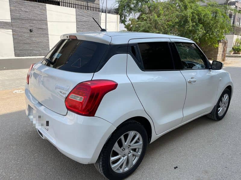 Suzuki Swift GL CVT 6