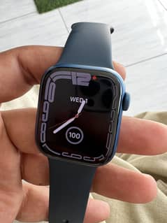 Apple watch series 7 41mm very good condition