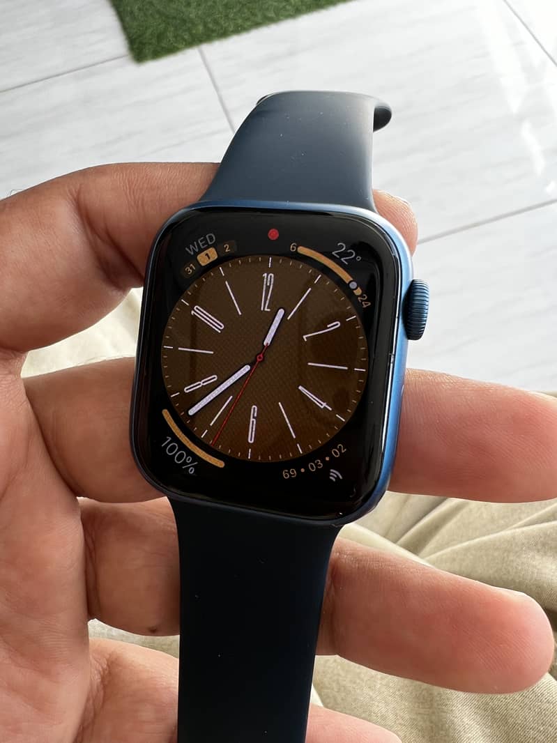 Apple watch series 7 41mm very good condition 8