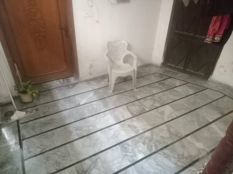 5 Marla Upper Portion Available For Rent (Sheraz Villaz Area) 4