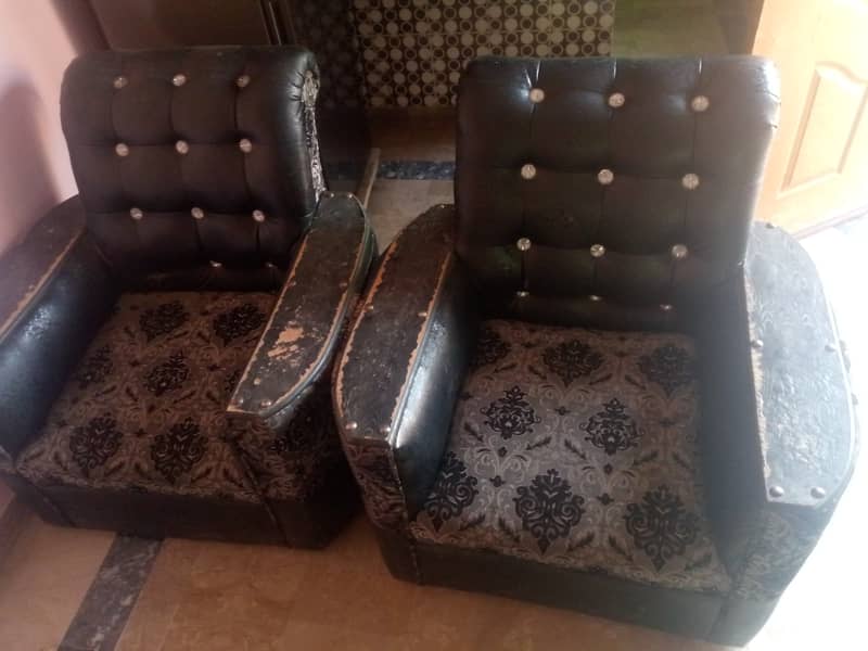 one 3 seater 2 single seater sofa 3