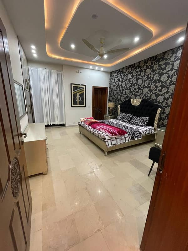 10 Marla Furnish in Economical Budget Per Day Available in Bahria Town 4