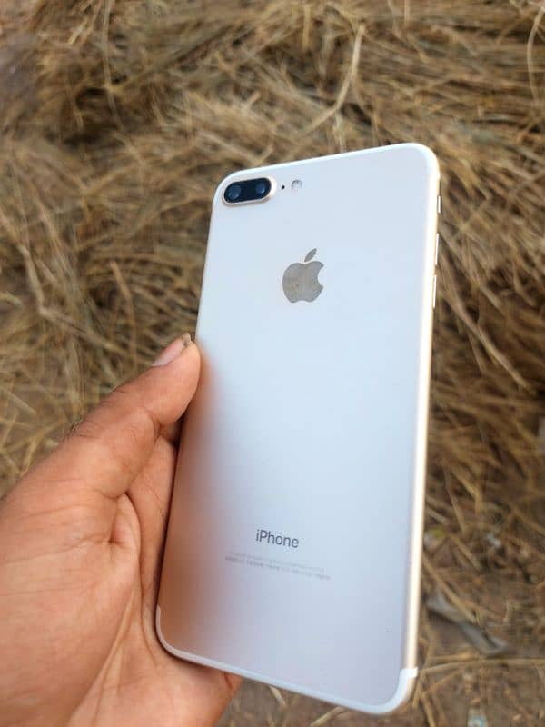 I Phone 7 Plus Pta Proved 128gb Golden color Fingr working ha lush pho 2