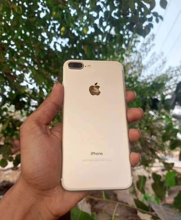 I Phone 7 Plus Pta Proved 128gb Golden color Fingr working ha lush pho 9