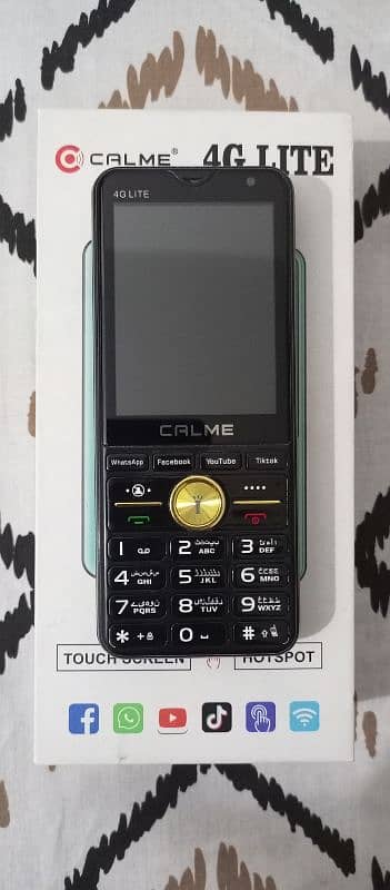 Calme 4g lite mobile hai touch screen all ok set hai just box open hai 1