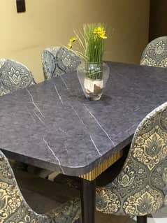 6 seater dining table