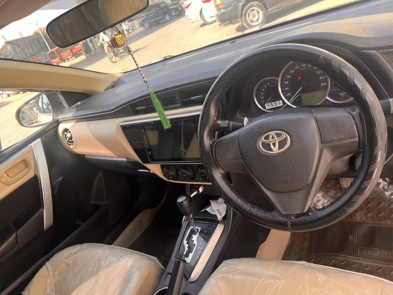 Toyota Corolla GLI 2017 1.3 9