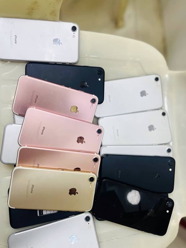 iPhone 7 Waterproof 128GB 4Monthe Sim Working 10By10 1