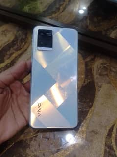 vivo y21 with box