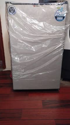 Dawlance Room Fridge Brand New in warranty