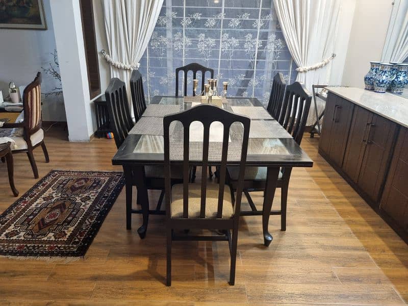 Dinning table with 6 chairs 2