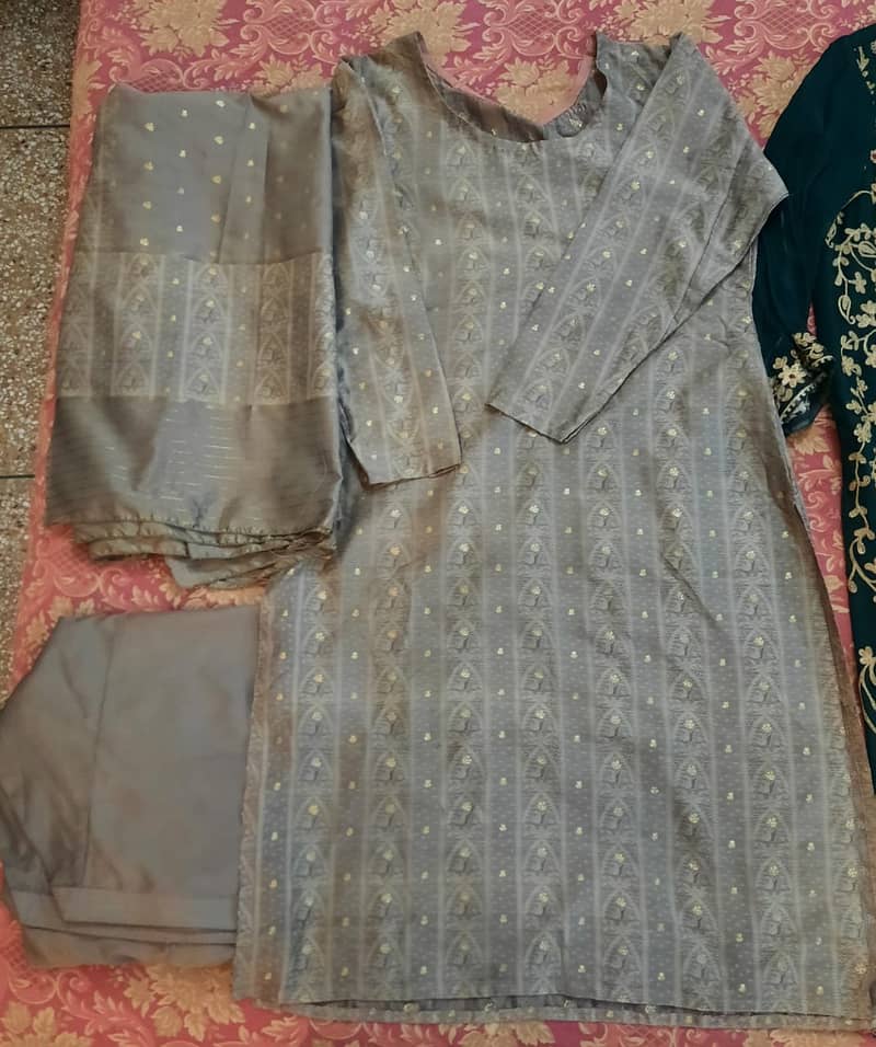 Clothes / Watch / Casual dresses / Dresses for Sale 13