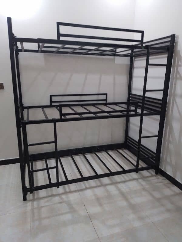 Bunk Bed/ Double story/ Triple story/ Single,king size Beds Available. 2