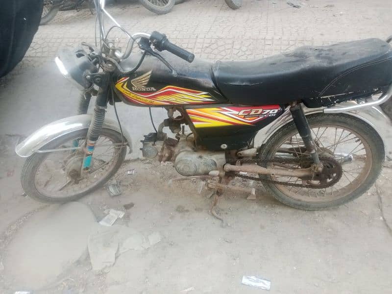 Honda CD 70 model of 2020 applied for job registration hai abhi 1