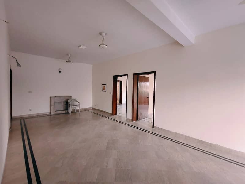 1 Kanal Upper Portion for Rent in DHA Lahore Phase 2 Sprat Gate Near School 6