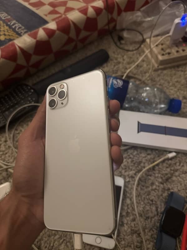 iphone 11 pro max 1