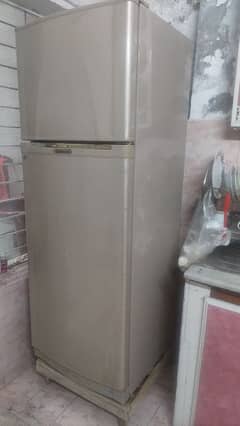 Dawlance refrigerator for sale