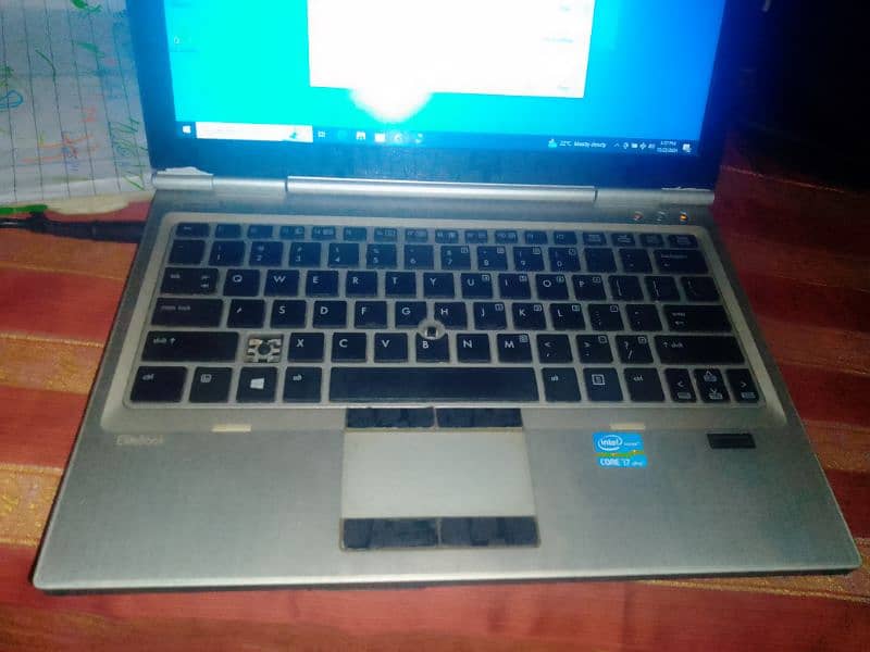 HP Core i7 3rd generation with original Charger 1