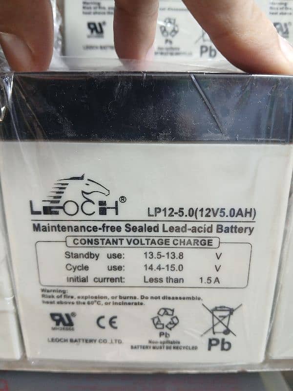 All kind of dry batteries are available here 2