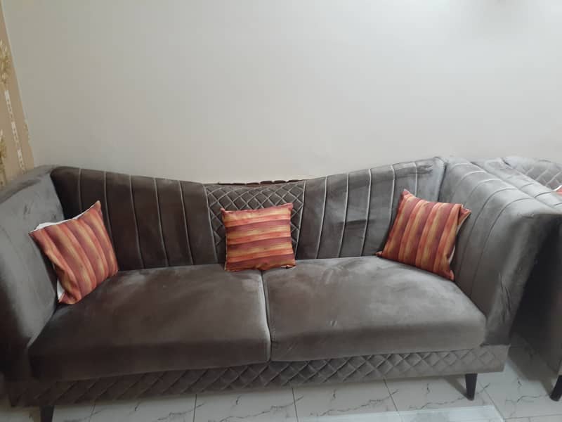 7 Seater Sofa Set - Just like new 5