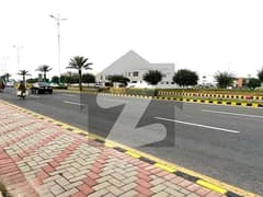 Prime Location 1 Kanal Residential Plot Available For Sale In DHA Phase 7 Block T 0