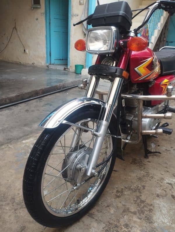 Honda CG 125 10/10 in New condition 2