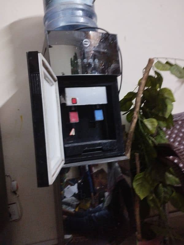 water dispenser 2