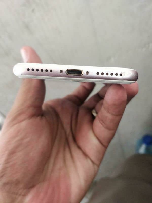 Iphone 7 PTA Approved 2