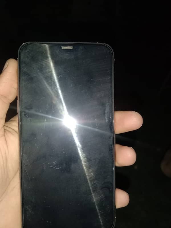 Iphone 11 Pro Max 256GB No Pta  Factory Unlock 4