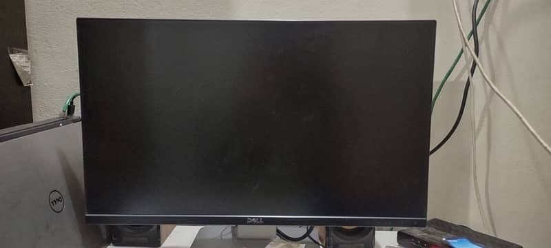 Dell 24 Inch Borderless Monitor 2