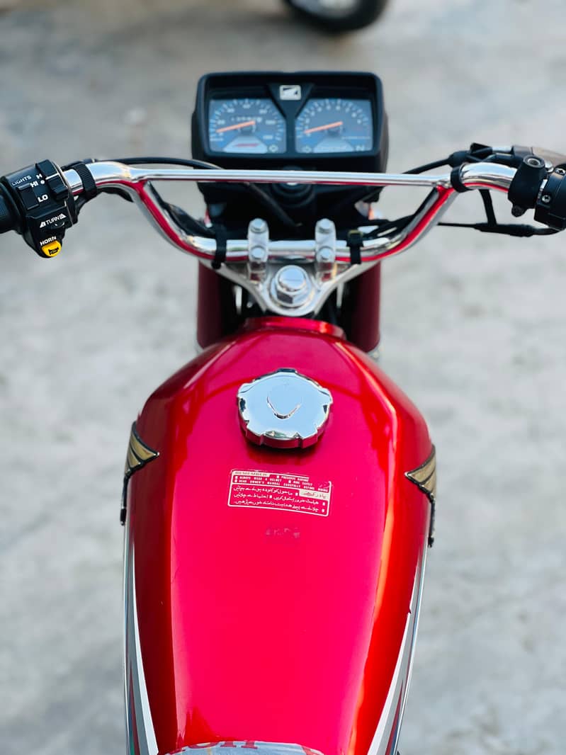 Honda CG 125 2023 1