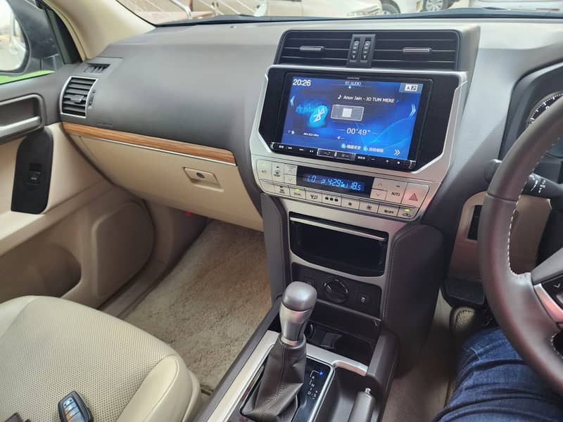 Toyota Prado TX L Package 2.7 2019 8