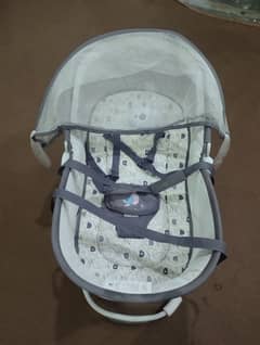 Mastela 6 In1 Deluxe Multi-Functional Bassinet