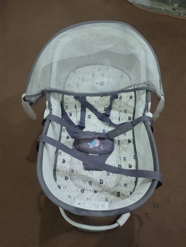 Mastela 6 In1 Deluxe Multi-Functional Bassinet 0