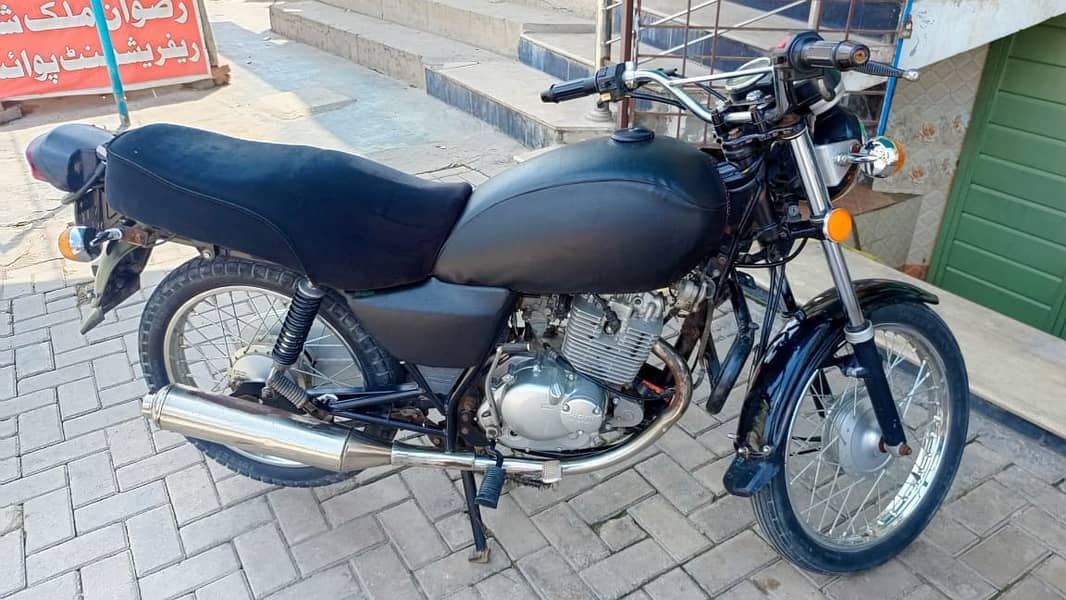 GS 150 Suzuki for Sale 3