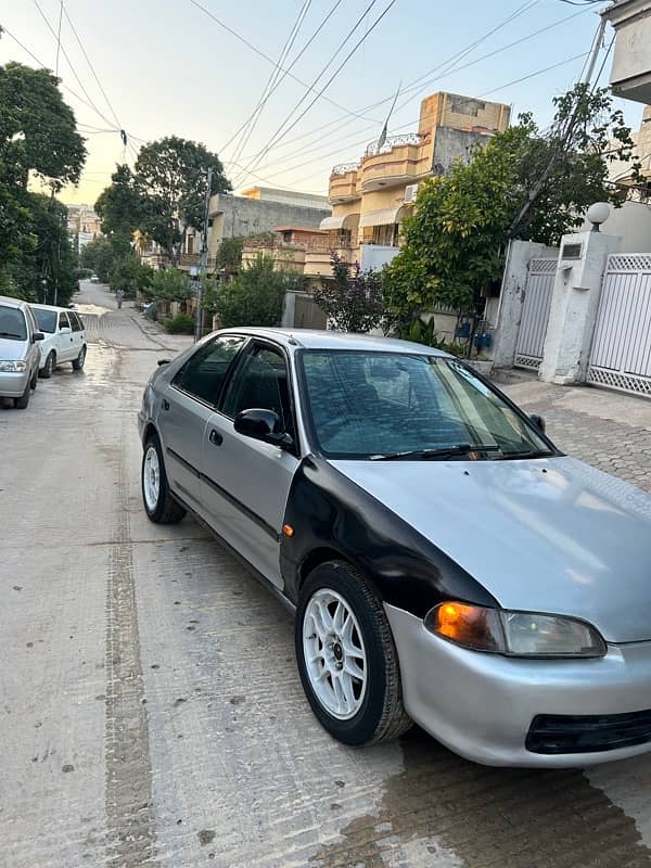 Honda Civic  1995 4