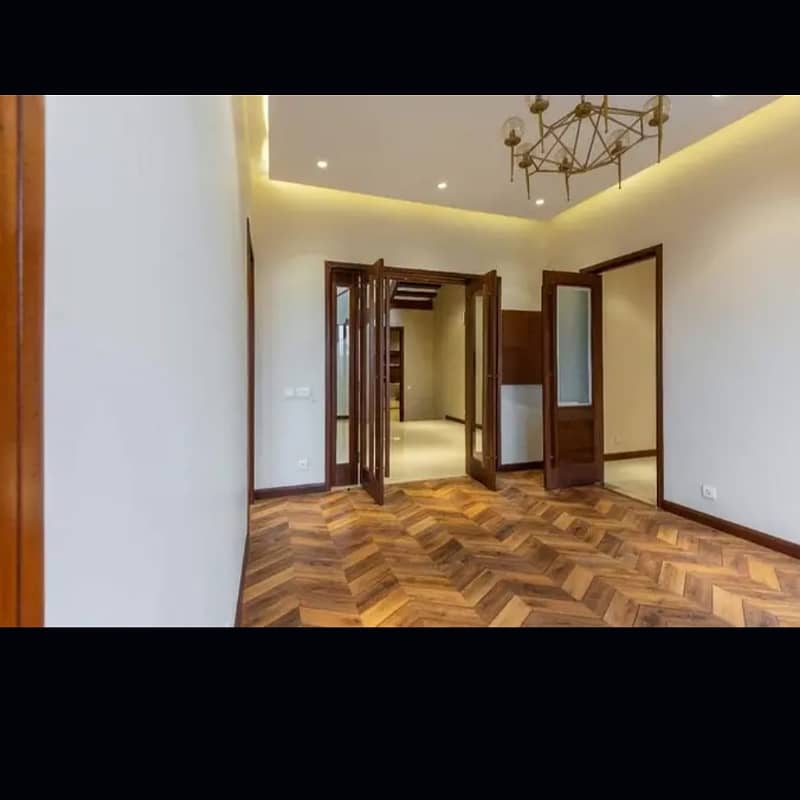 10 Marla Upper Portion Situated In Paragon City For rent 2