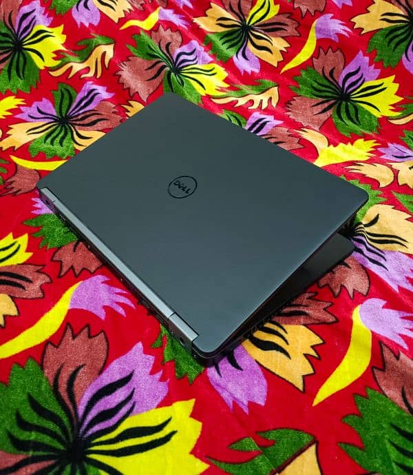 DELL Core i7-5th Gen Latitude ModeL 8GB RAM 240GB SSD BEST Conditions! 8