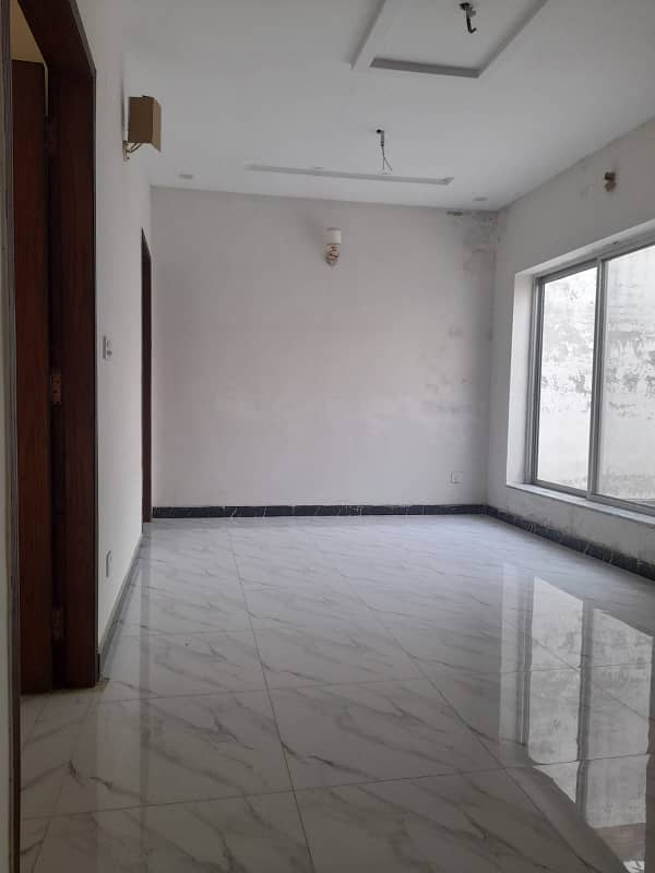 Low Price 5 Marla Modern House Available For Sale in UBL Housing Society Near To LUMS 4