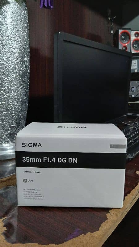 Sigma 35mm f1.4 DG DN just Box Open with 1 year warranty 1