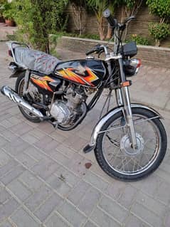 Honda CG125 Black. Excellent Condition 0