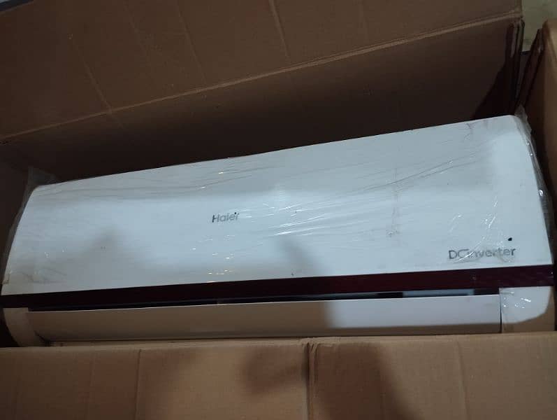 Haier AC DC inverter brand new 1